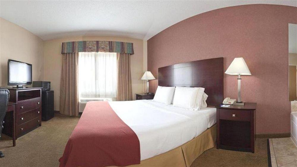 Holiday Inn Express Hotel & Suites Cincinnati-North/Sharonville Ngoại thất bức ảnh