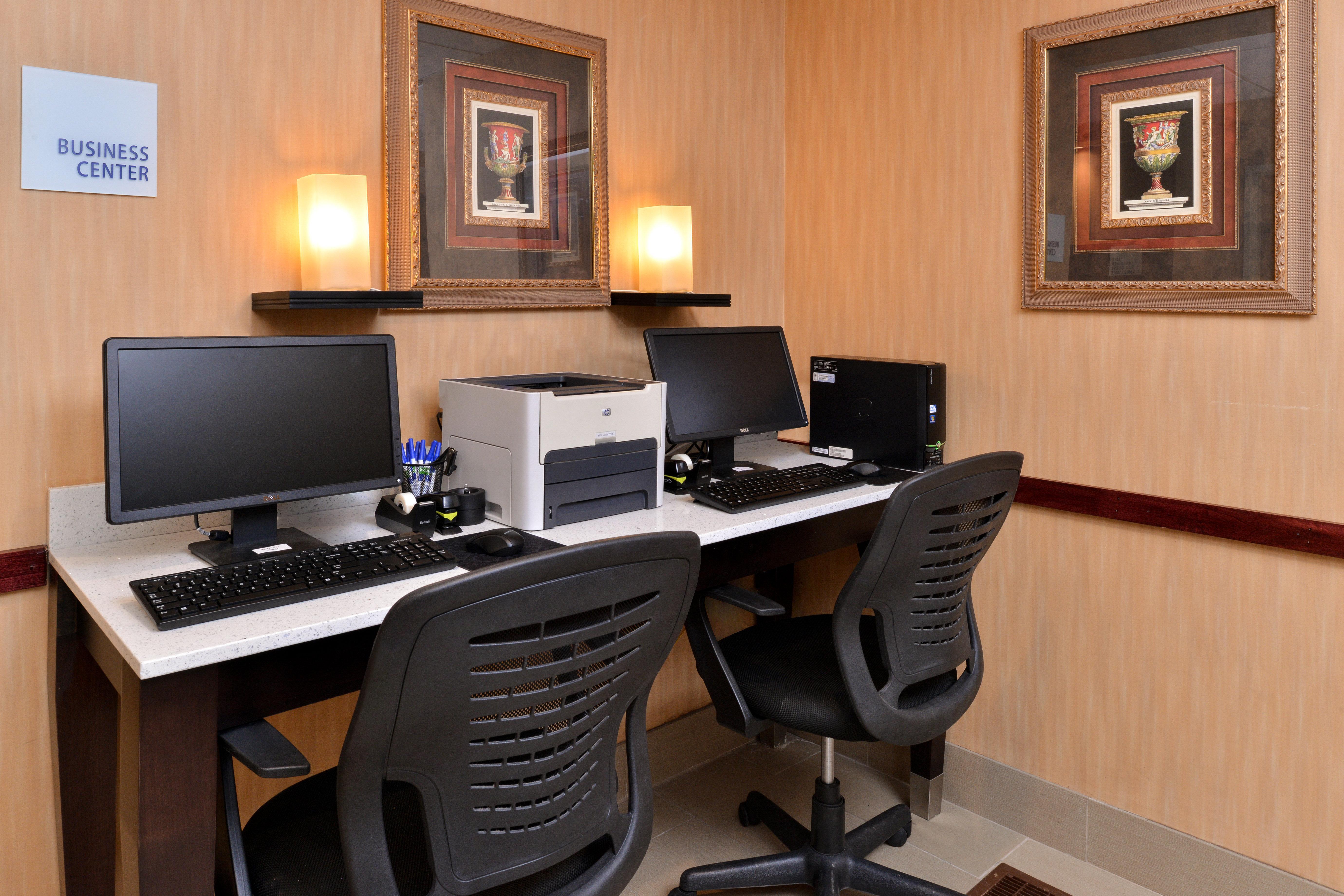 Holiday Inn Express Hotel & Suites Cincinnati-North/Sharonville Ngoại thất bức ảnh