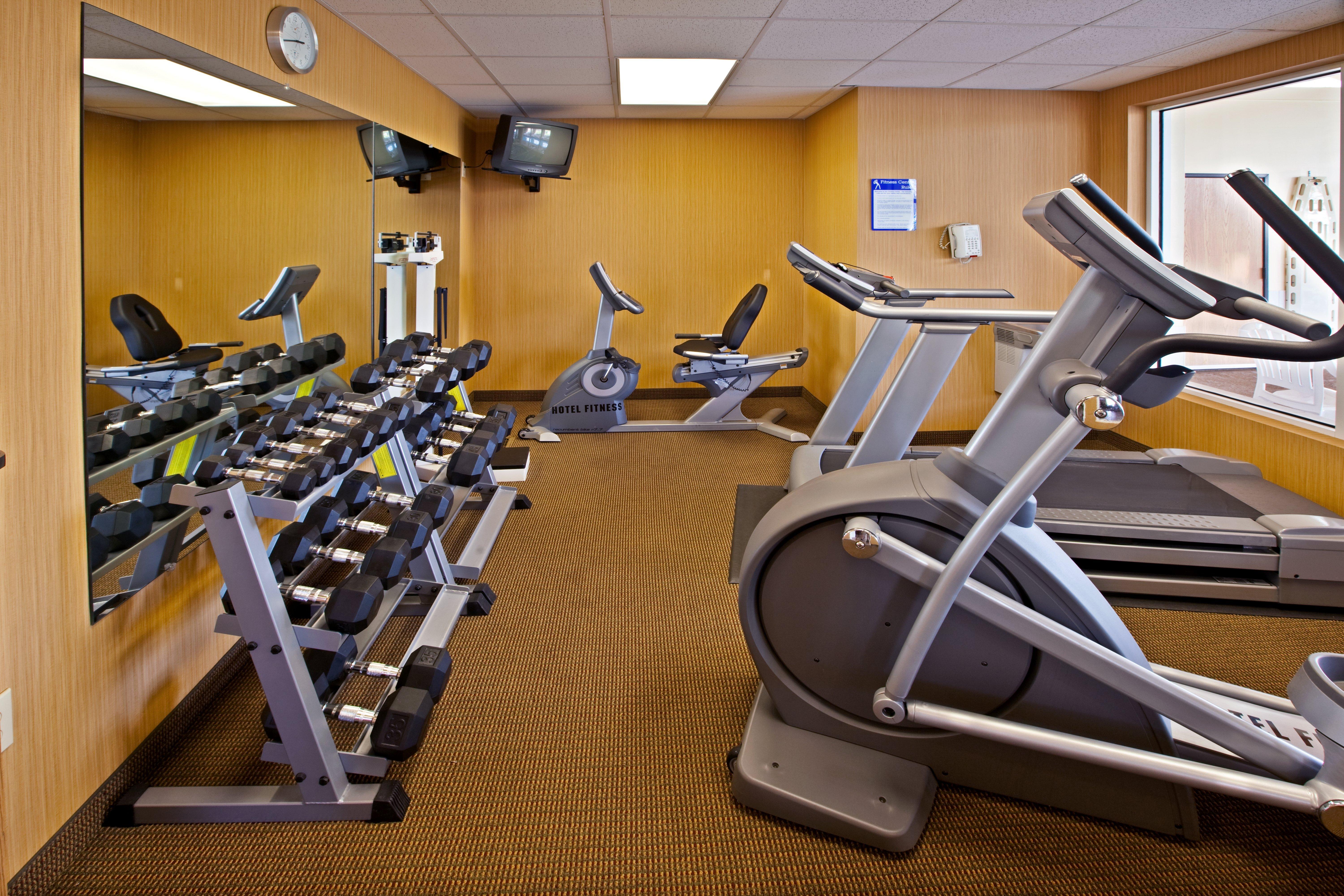Holiday Inn Express Hotel & Suites Cincinnati-North/Sharonville Ngoại thất bức ảnh
