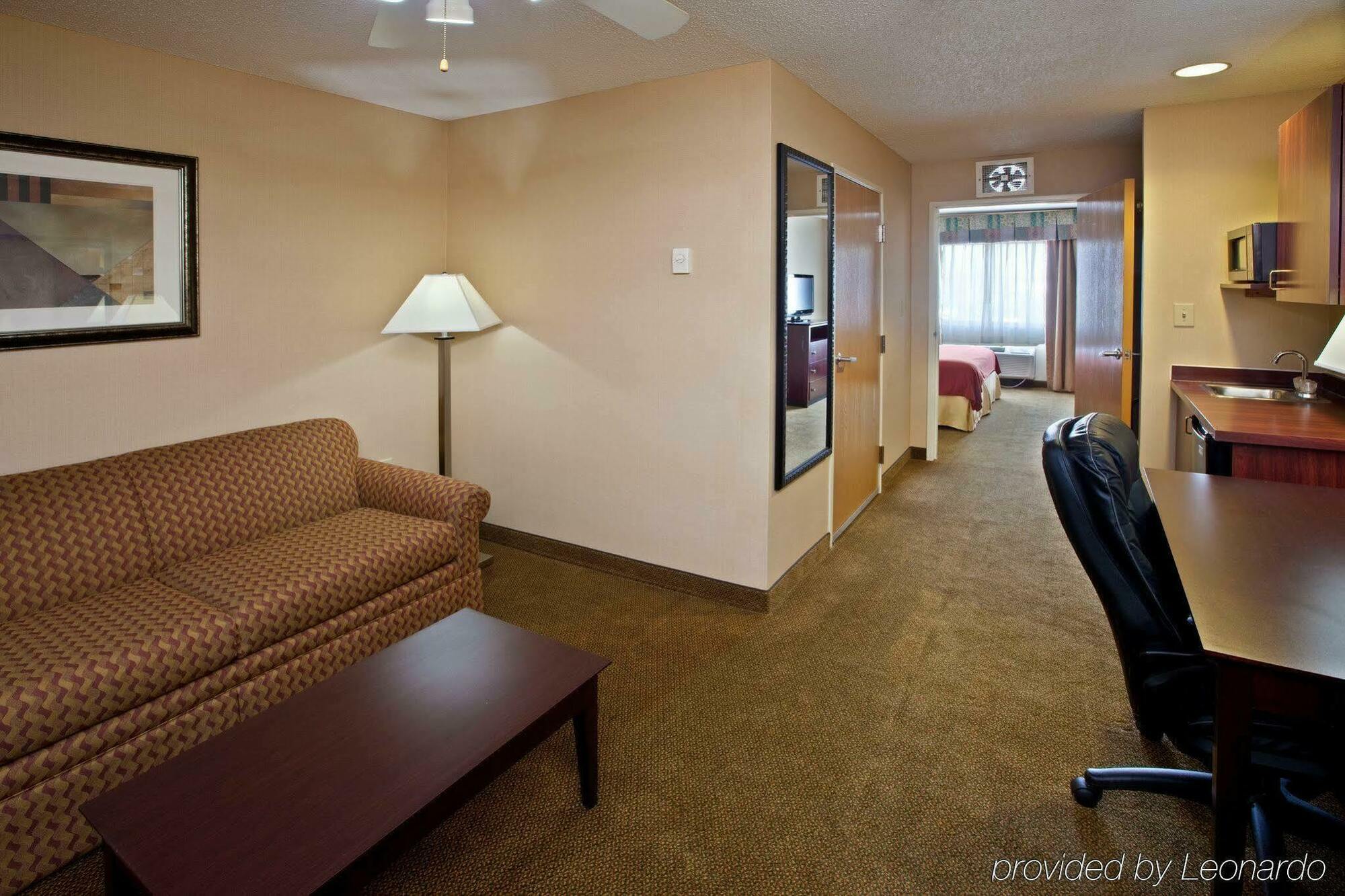 Holiday Inn Express Hotel & Suites Cincinnati-North/Sharonville Ngoại thất bức ảnh